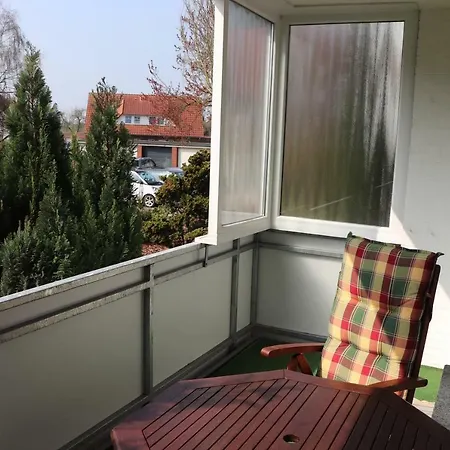 Wippsteert - 5 Sterne - Mit Balkon Und Pkw Stellplatz إمدن
